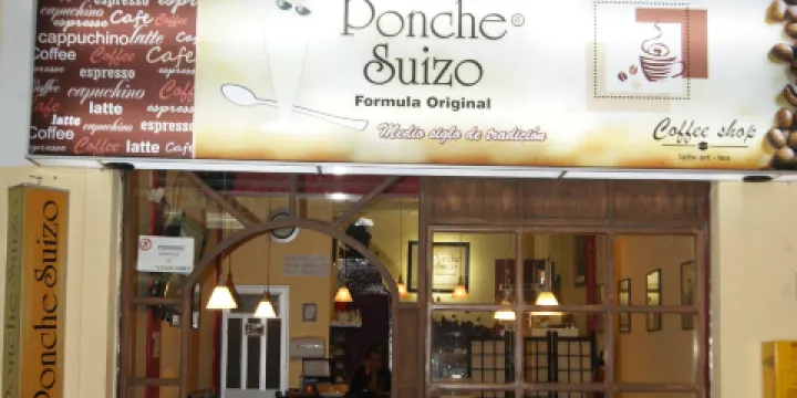 Ponche Suizo