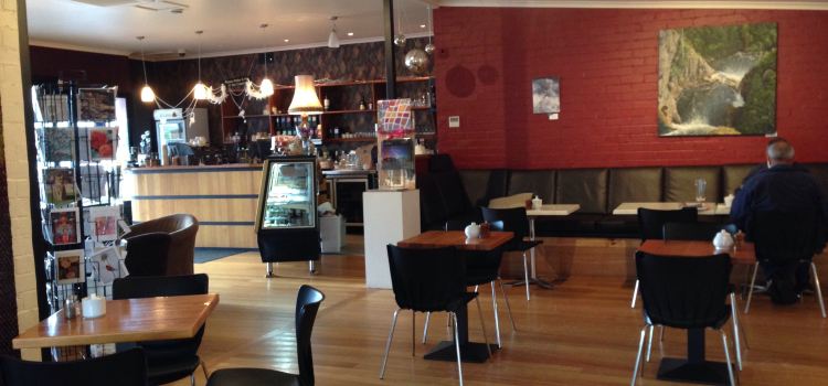 Artifakt Gallery & Cafe