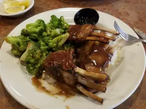 The Windjammer Diner Bar & Grille