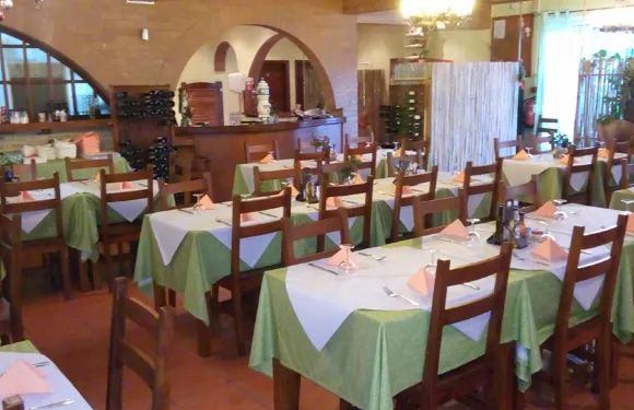 Churrascaria "Caldeirão Verde"