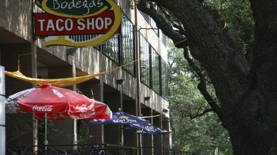 Bodegas Taco Shop