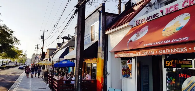 Sandcastle Sea Shoppe & Ice Cream Parlour