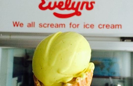 Evelyn's Memory Lane Cafe