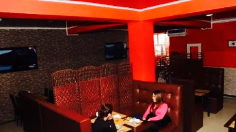 Monako Food in 奧什