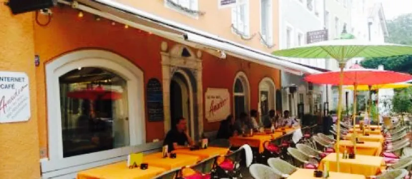 Amadeo - Cafe Bar Bistro