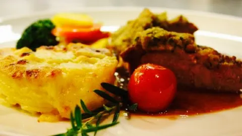 Francis Cafe Bar Bistro Restaurant in Wels