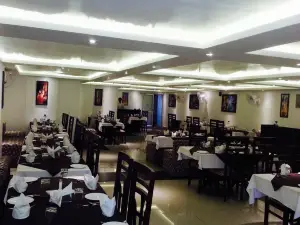 desi bytes fine dine restaurant