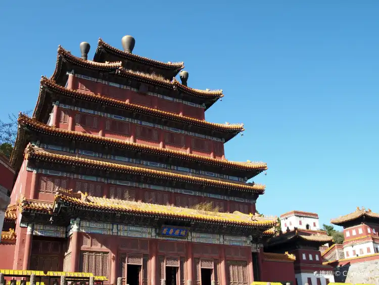 Hotel dekat Temple of Universal Peace (Puning si)