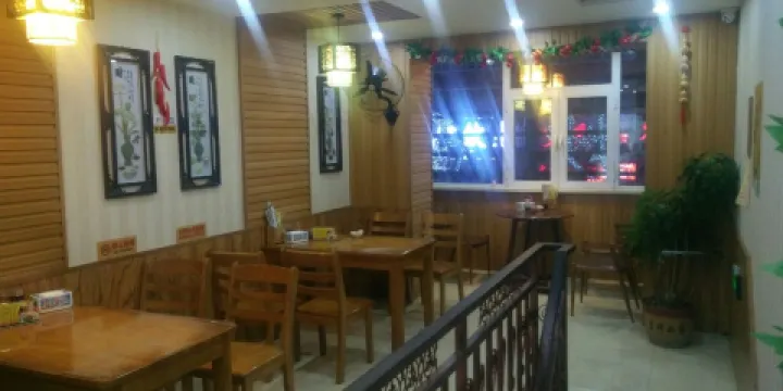 張豐抻面炒麵館