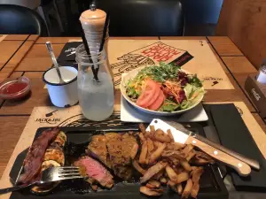 Jack & Joe Steak and Burger Club