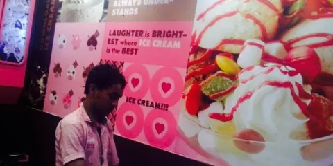 CreamStone Trendset Mall