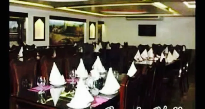 Royal Taj Restaurant