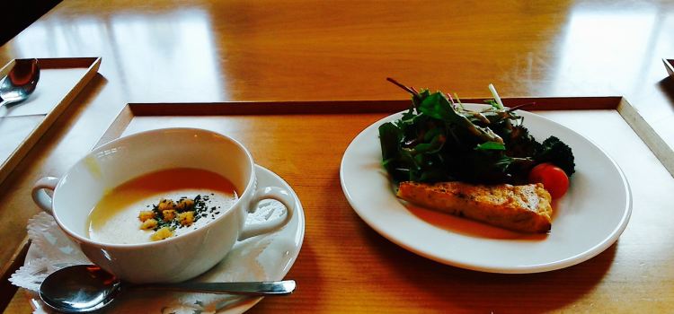 Adoria Kitademaru Cafe