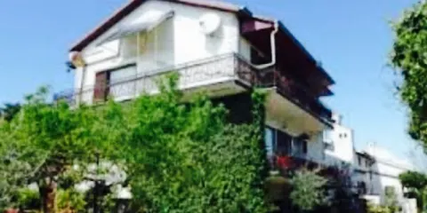 Ines & Hans Biergarten