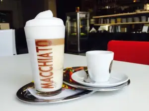 Eiscafe Cortina