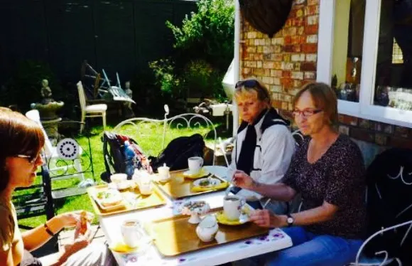 Rainbow Cafe@the House of Om