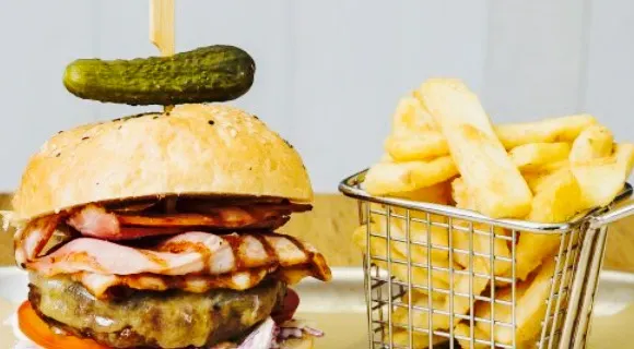 Beach House Loganholme