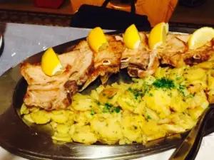Pensione Ristorante Peterhof Karl