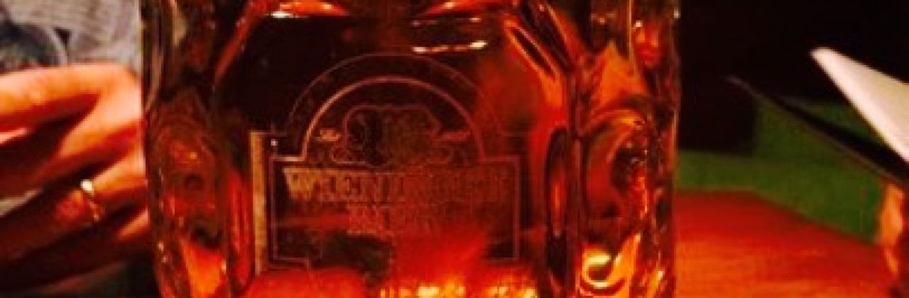 HOLZSTUBE Steakhouse Pub