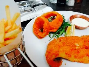 Life Grand Cafe