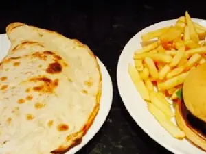 Frankie and Benny's