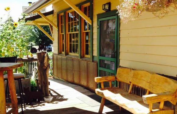 Zuma Natural Foods and General Store