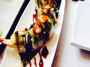 Reiki Fusion Restaurant & Sushi Bar