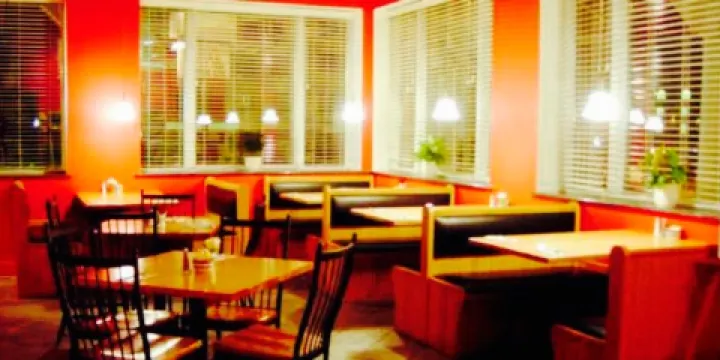 Aquidneck Pizza Restaurant