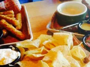 Applebee's Grill + Bar