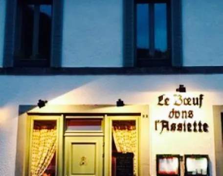 Le Boeuf Dans L'Assiette