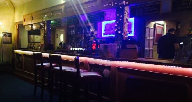 Lacerta Bar & Restaurant