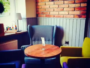 Wake Cup Cafe