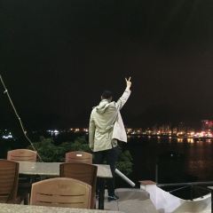 Le Pont CatBa Bar & Restaurant User Photo
