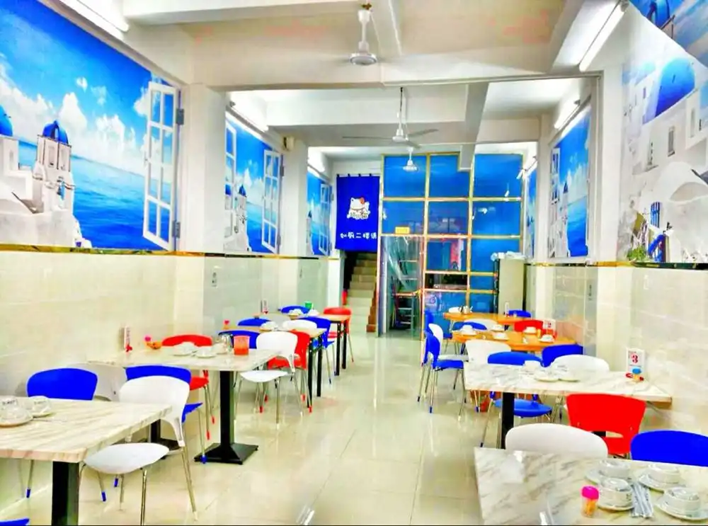 Hotels near No.1 Farmers Market