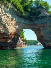 Pictured Rocks National Lakeshore