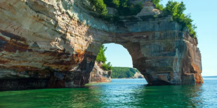 彩巖國家湖濱區