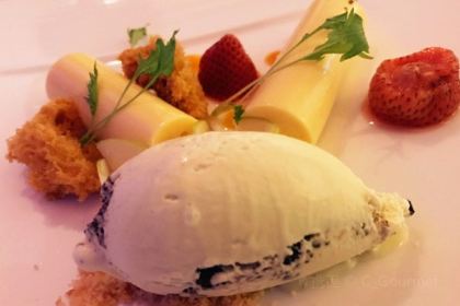 LUTECE French Revolving Restaurant