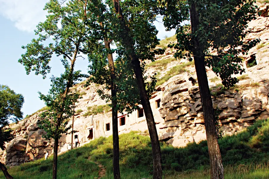 Jingju Temple