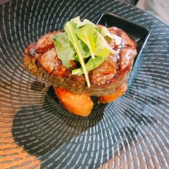 Dundee’s Restaurant 여행 사진