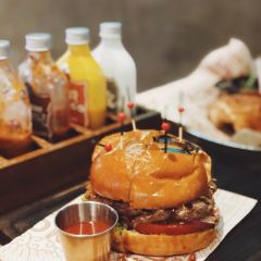 Bourbon Cookhouse 여행 사진