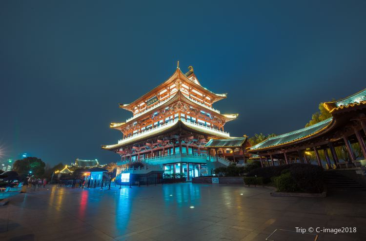 Du Fu River Pavilion