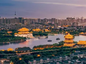 Popular Night Attractions in Shaanxi