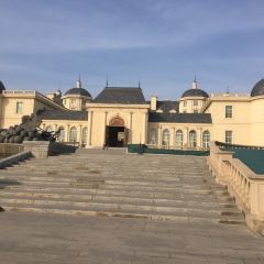 龙谕酒庄·餐饮部 User Photo