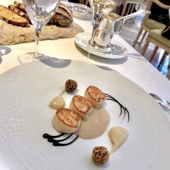 Le Bristol 여행 사진