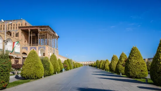 Naqshe Jahan Square(Shah Square)