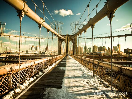 Brooklyn Bridge