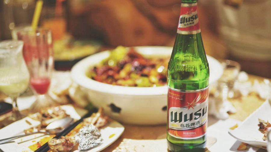 QIA ER BA GE MEI SHI