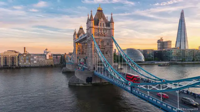 Hotels near Tower Bridge