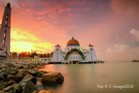 Melaka Straits Mosque