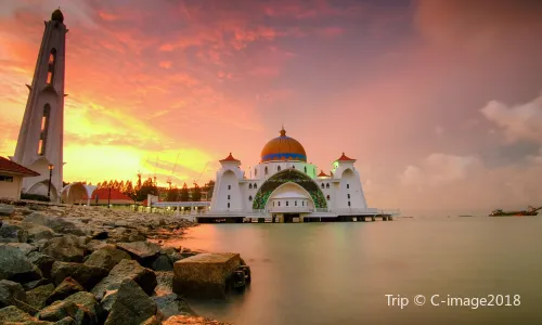 Melaka Straits Mosque